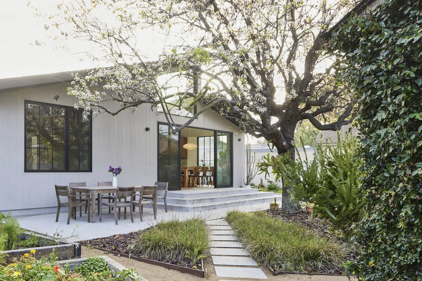 galeria_0007_6601beb890b048c484af2a84_000-004-DArnold_3391-HM EDIT-crop-HMLA smaller crop-p-1600